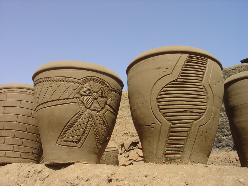 Pots and potters at Ab Roaf