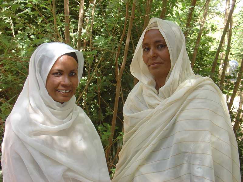 Southern Campus Hanina and friend