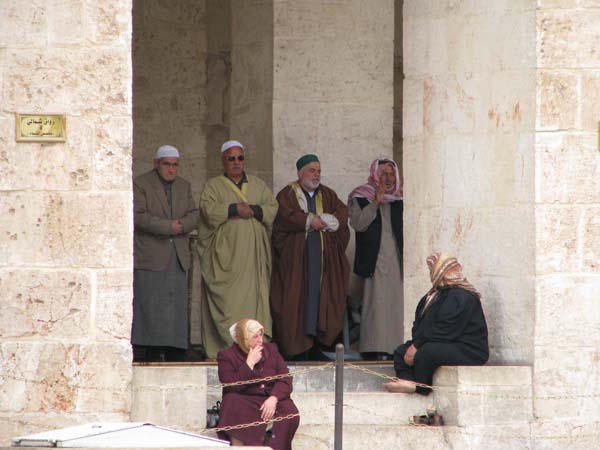 025_Aleppo_Great_Mosque_by_Peter_Bennett_IMG_2997