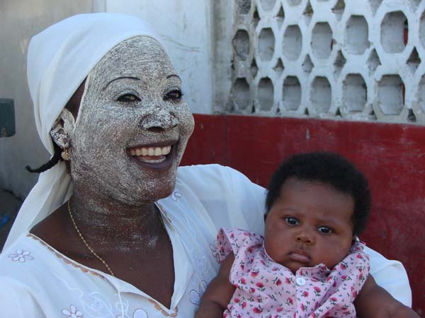 DSC05558 portrait white face Paquitequete village by Peter Bennett